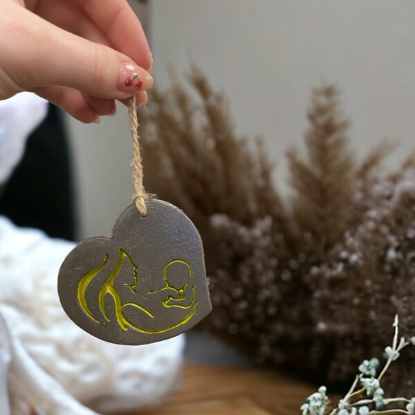 Stone Effect Breastfeeding Clay Ornament - Image 3