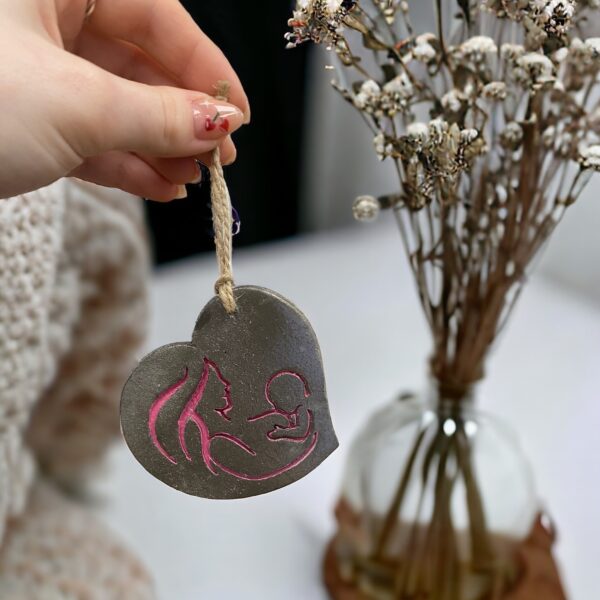 Stone Effect Breastfeeding Clay Ornament - Image 4